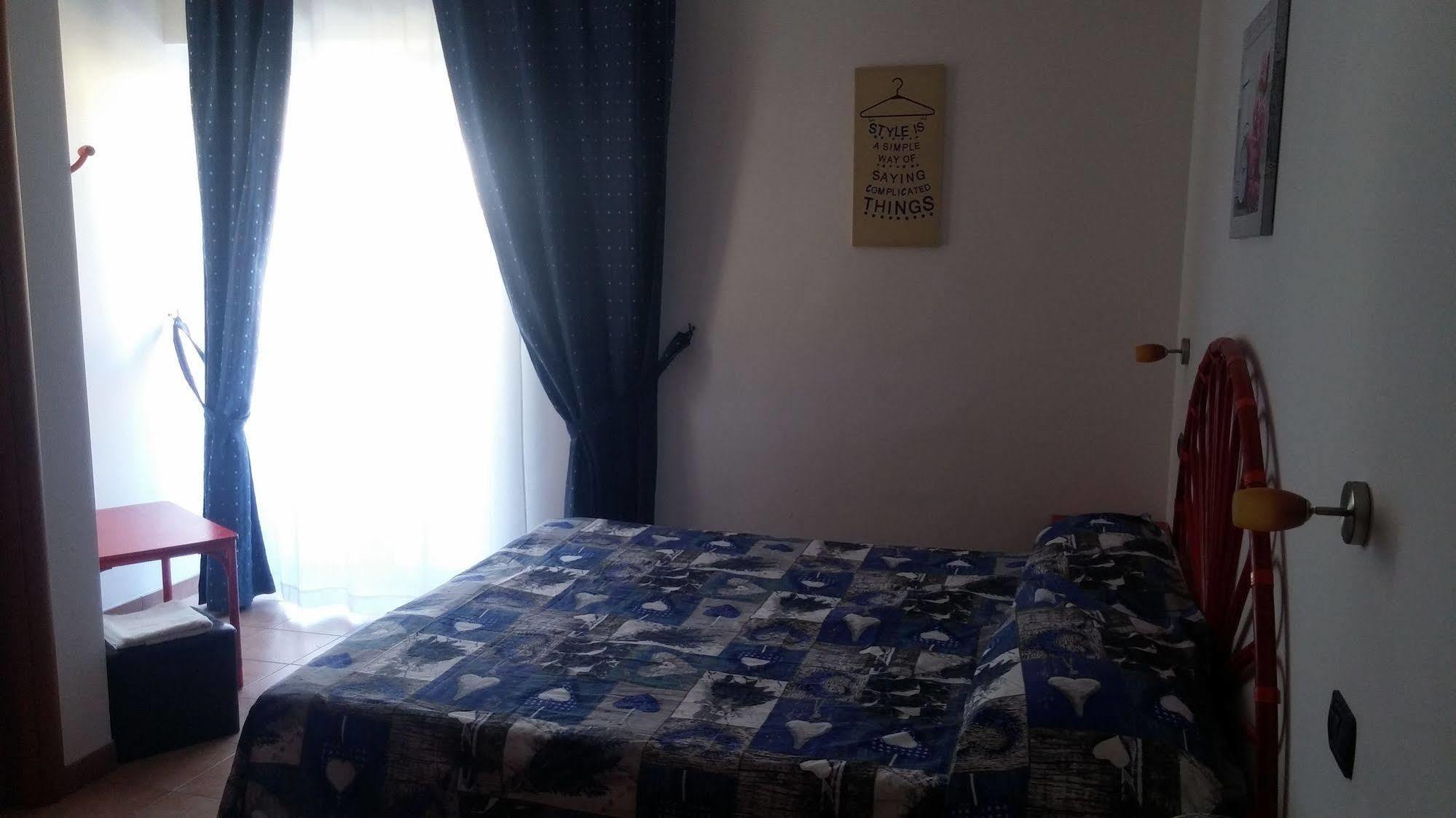 Beach Hotel Diamante Kültér fotó